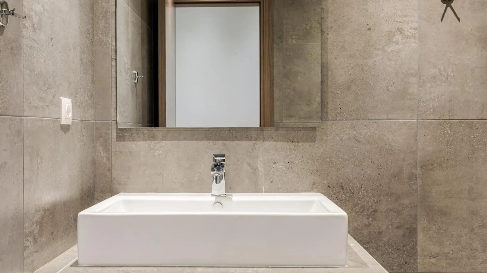 Apartment #Aura Studios & Suites V9-10 Thessaloniki Greece